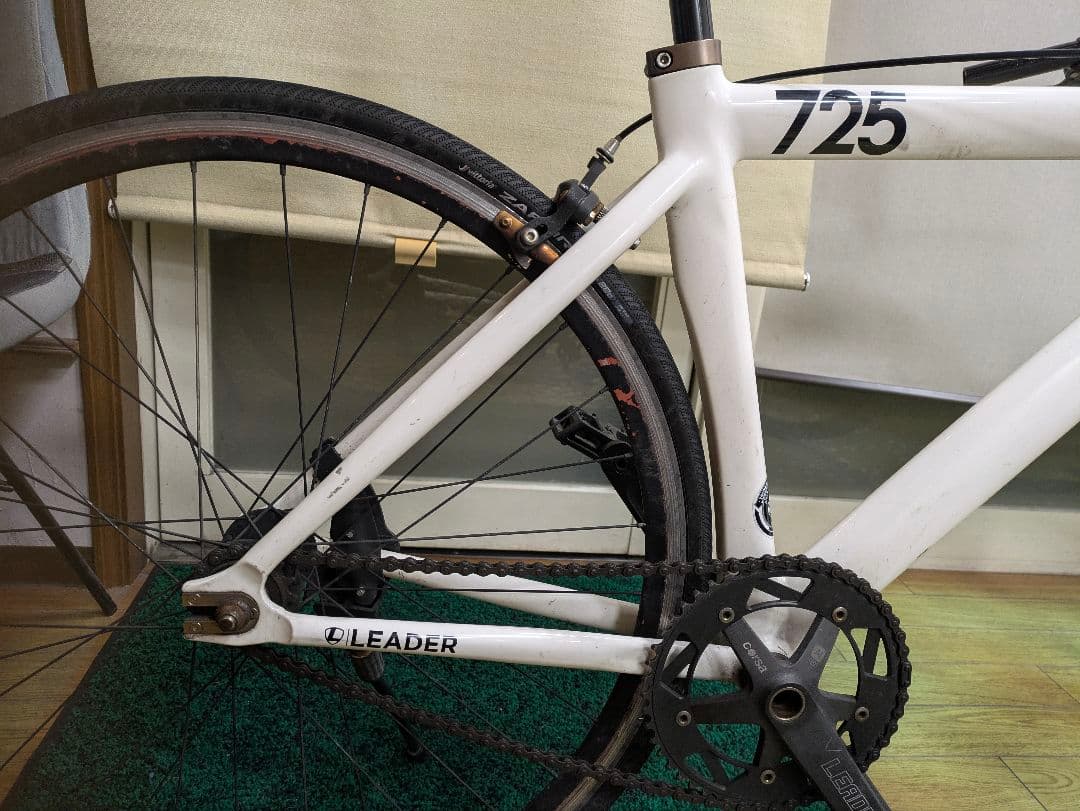 カナダ様　LEADER 725 ピストバイク 　送料込み　値引あり　タイヤ点検済