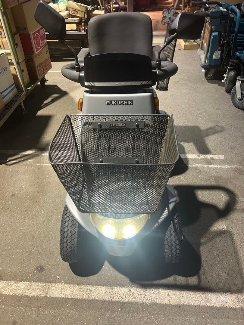 中古　FUKUSHIN フクシン にゃんタマ