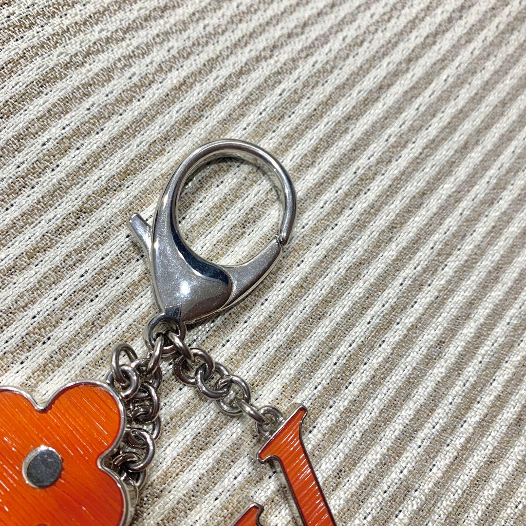 ルイヴィトン キーホルダー ビジューサック フルールドゥ