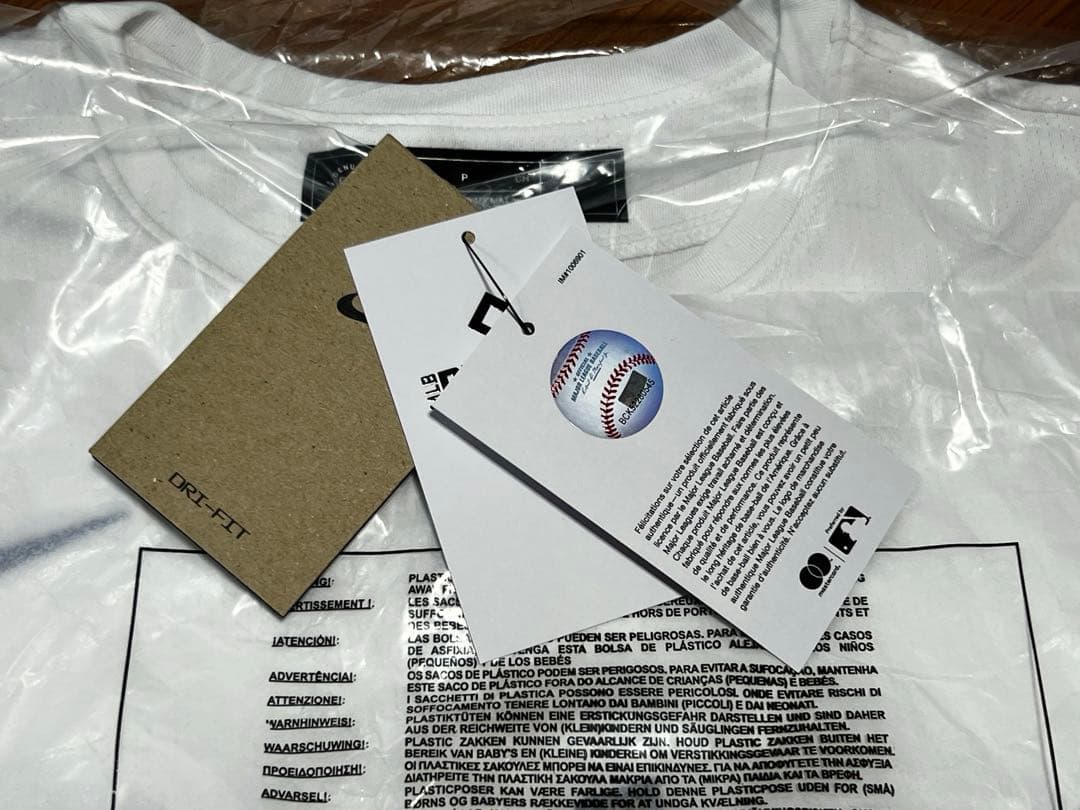 【正規品】ムーキーベッツ ドジャース ゴールドユニフォーム 新品 サイズS