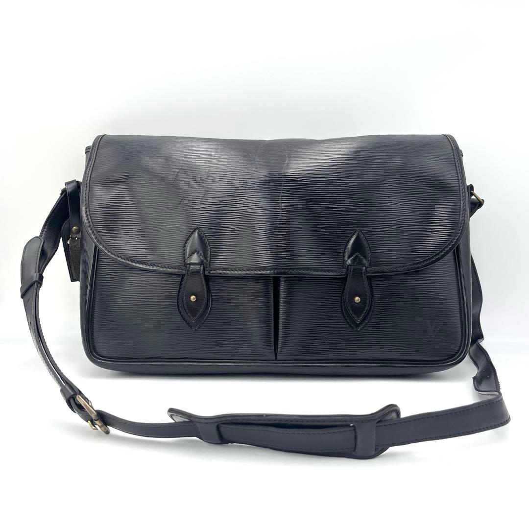 ルイヴィトン エピ SPオーダー ジベシエールGM メッセンジャーバッグ