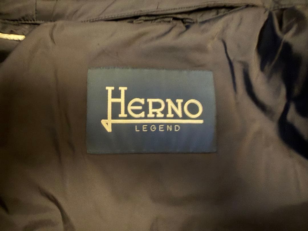 Herno ブラック ステンカラーコート