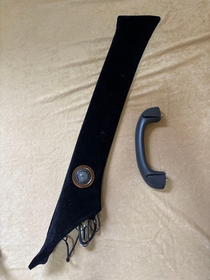 本日限定値下げ ハイエース　200系　ツィーター埋め込みAピラー　張り替え