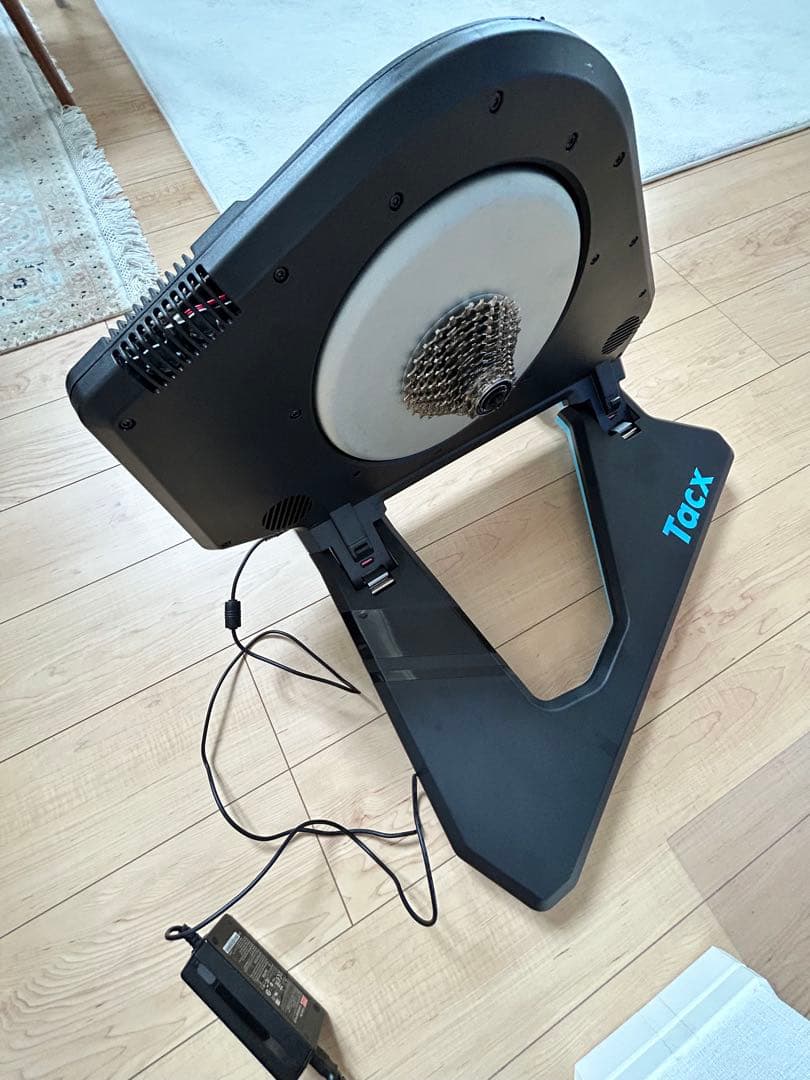 Garminガーミン Tacx NEO 2T Smart 【訳あり】