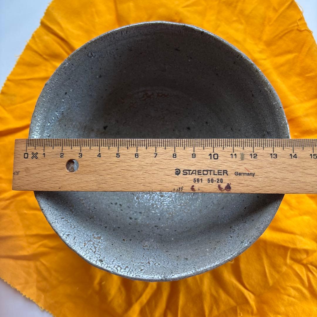 【西岡小十】 唐津焼　井戸茶碗　梅華皮　共箱　未使用