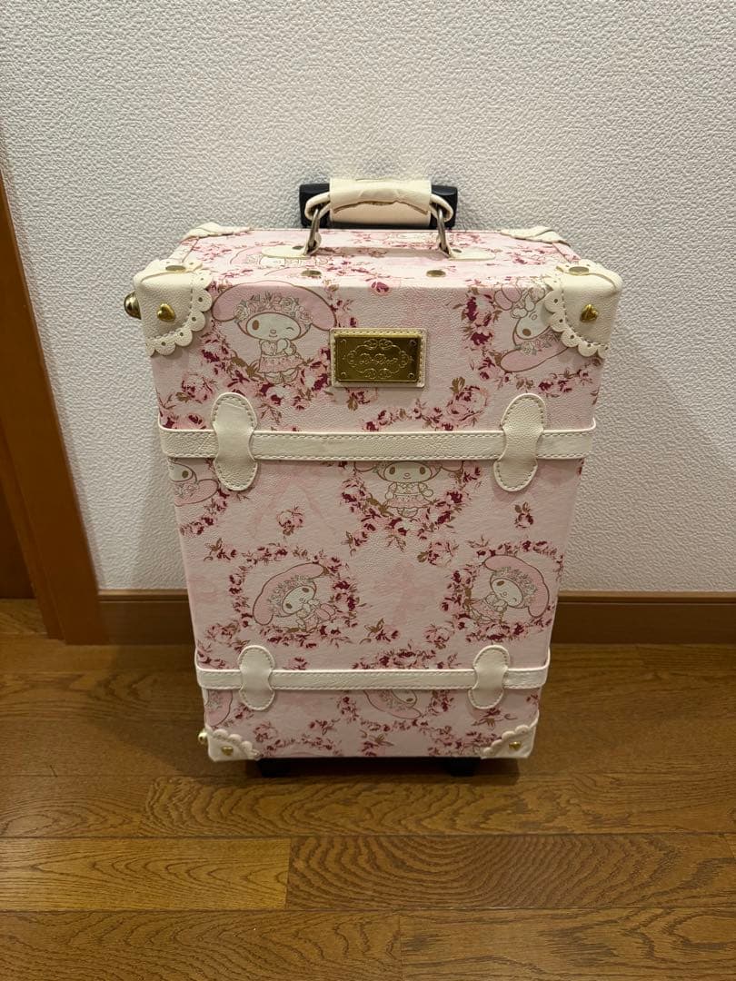 マイメロ　トランク　キャリーケース　リズメロ　リズリサ　サンリオ