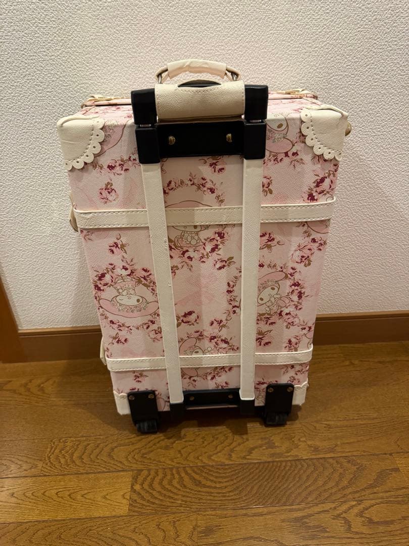 マイメロ　トランク　キャリーケース　リズメロ　リズリサ　サンリオ