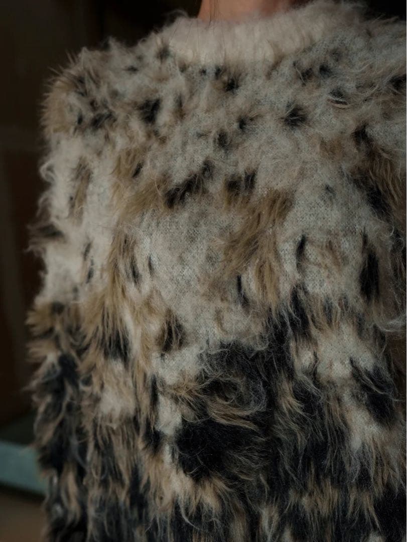 専用Glam Lips グラデーションファーセーター