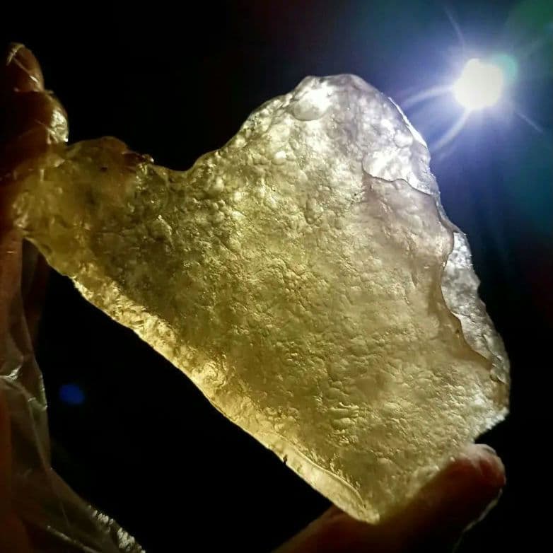 【美品 高品質】リビアングラス 原石　ラフ　高品質　インパクトガラス