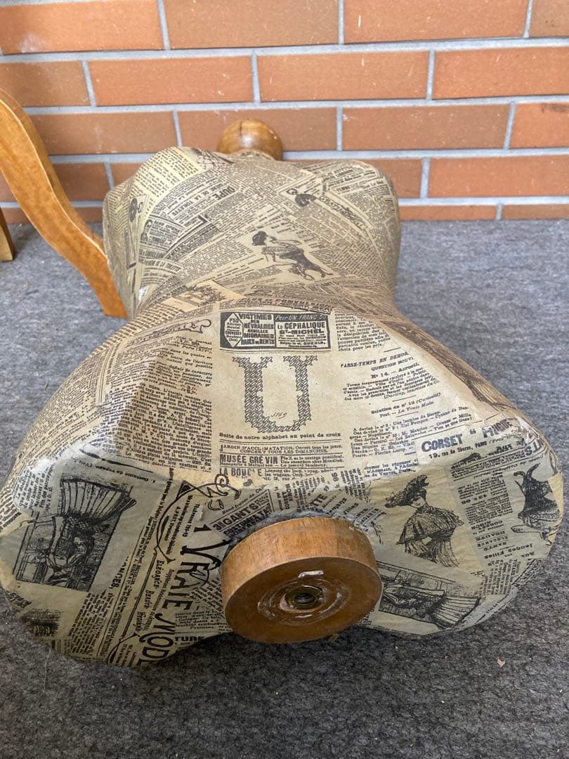 D 訳あり　マネキン　トルソー　アンティーク調　ヴィンテージ　みつ脚　木製