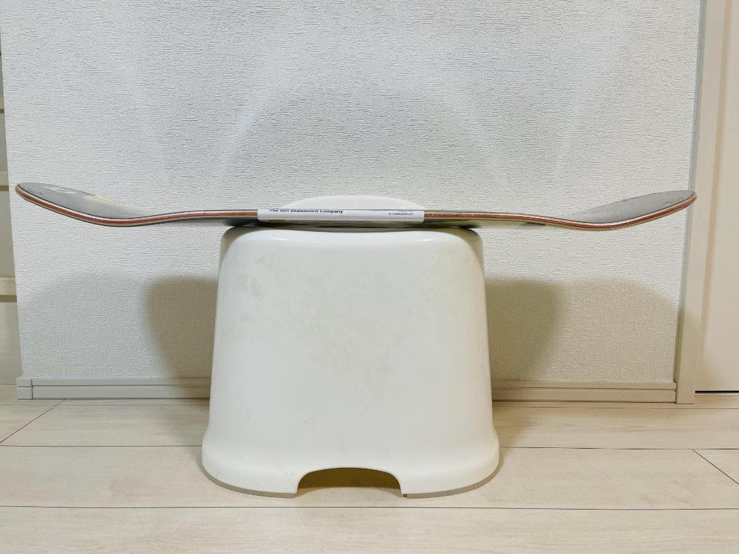 台湾製無地黒デッキテープ付きGIRL ガール　8.0デッキ クロミ