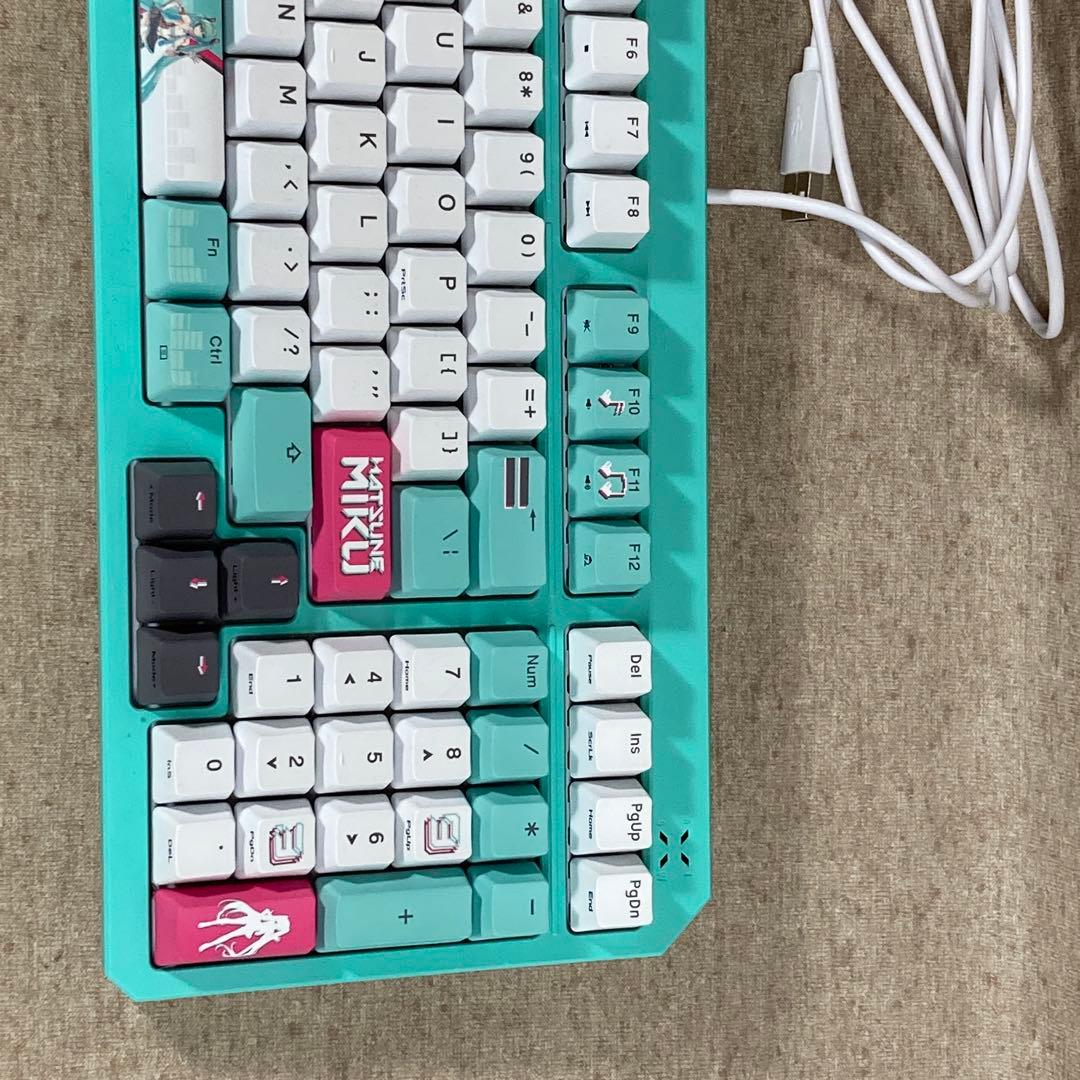 C*s様 初音ミク ゲーミングキーボード RA09 TG K3 GEN II (