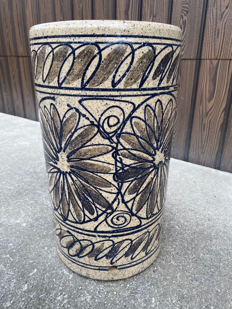 陶器製　傘立て