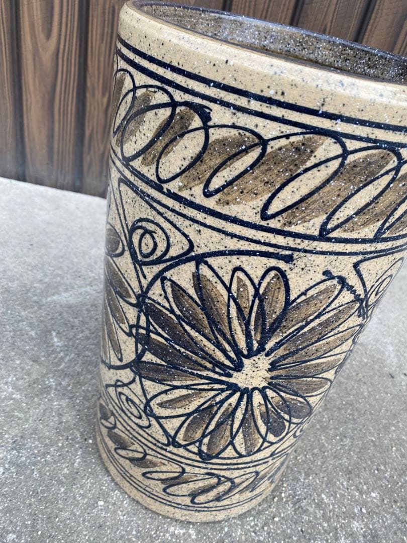 陶器製　傘立て