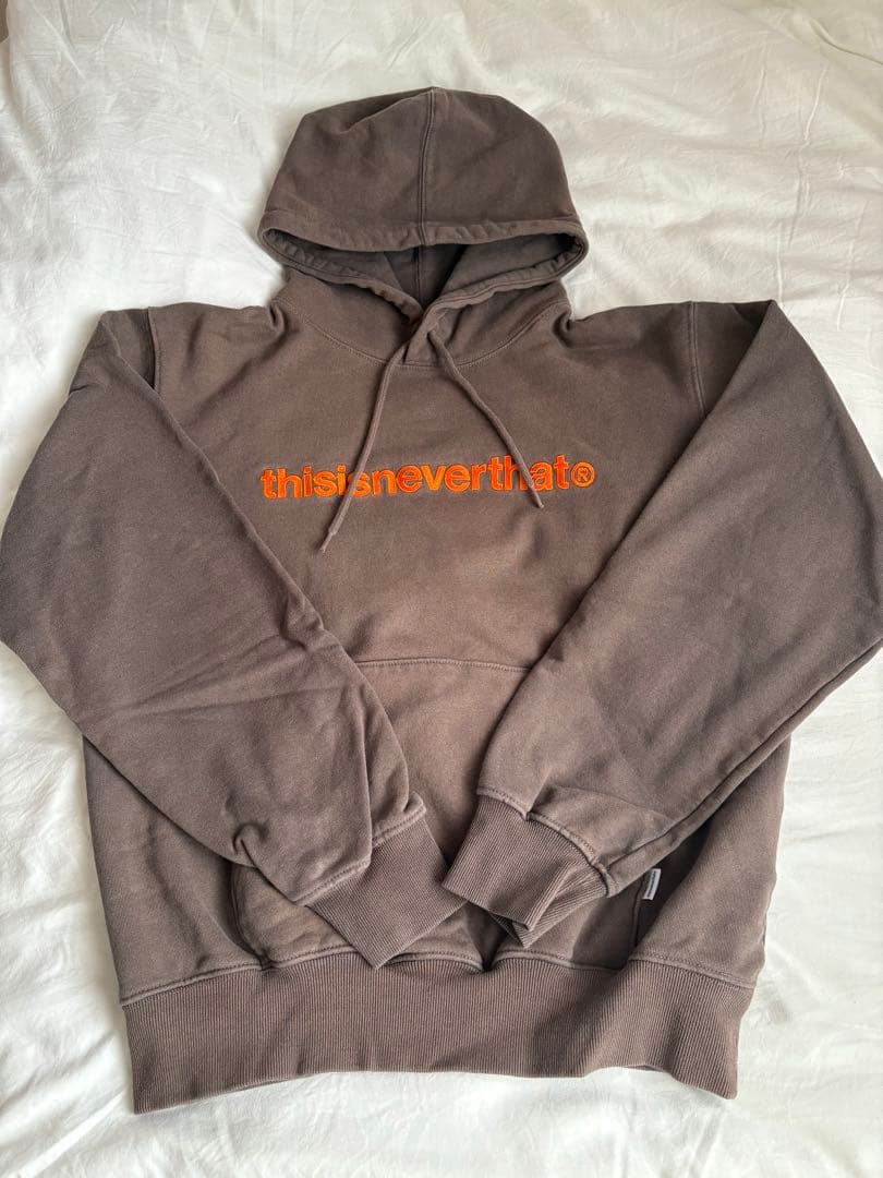 thisisneverthat フード付きパーカー S size モカ