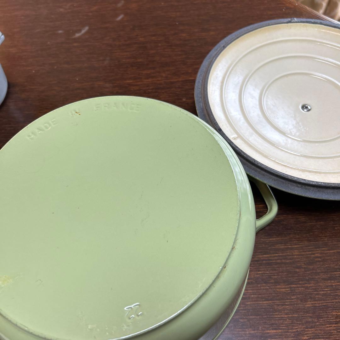 最終価格　シャスール　ココットロンド　22cm ピスタチオ