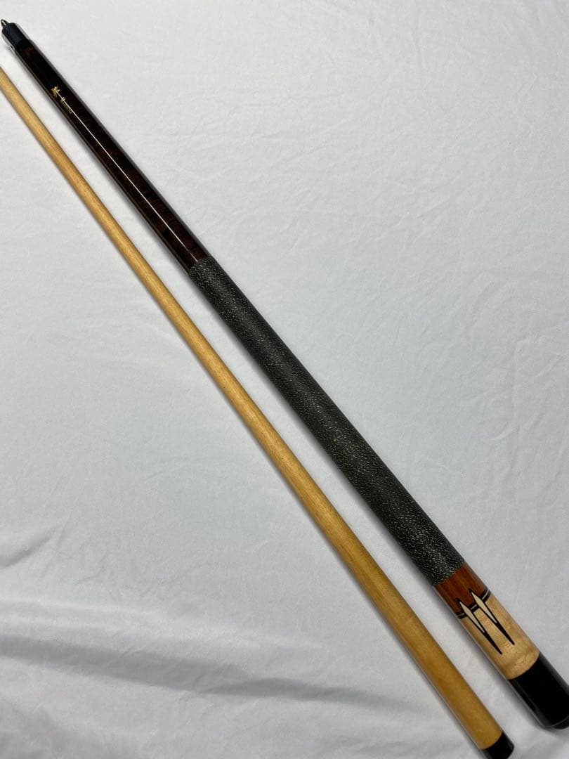 MEZZ MAJESTICA ビリヤードキュー