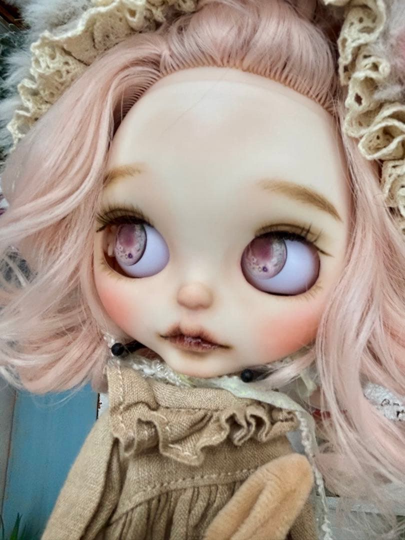 限定価格　カスタムアイシードール　ネオサイズ　白肌　ベージュピンク