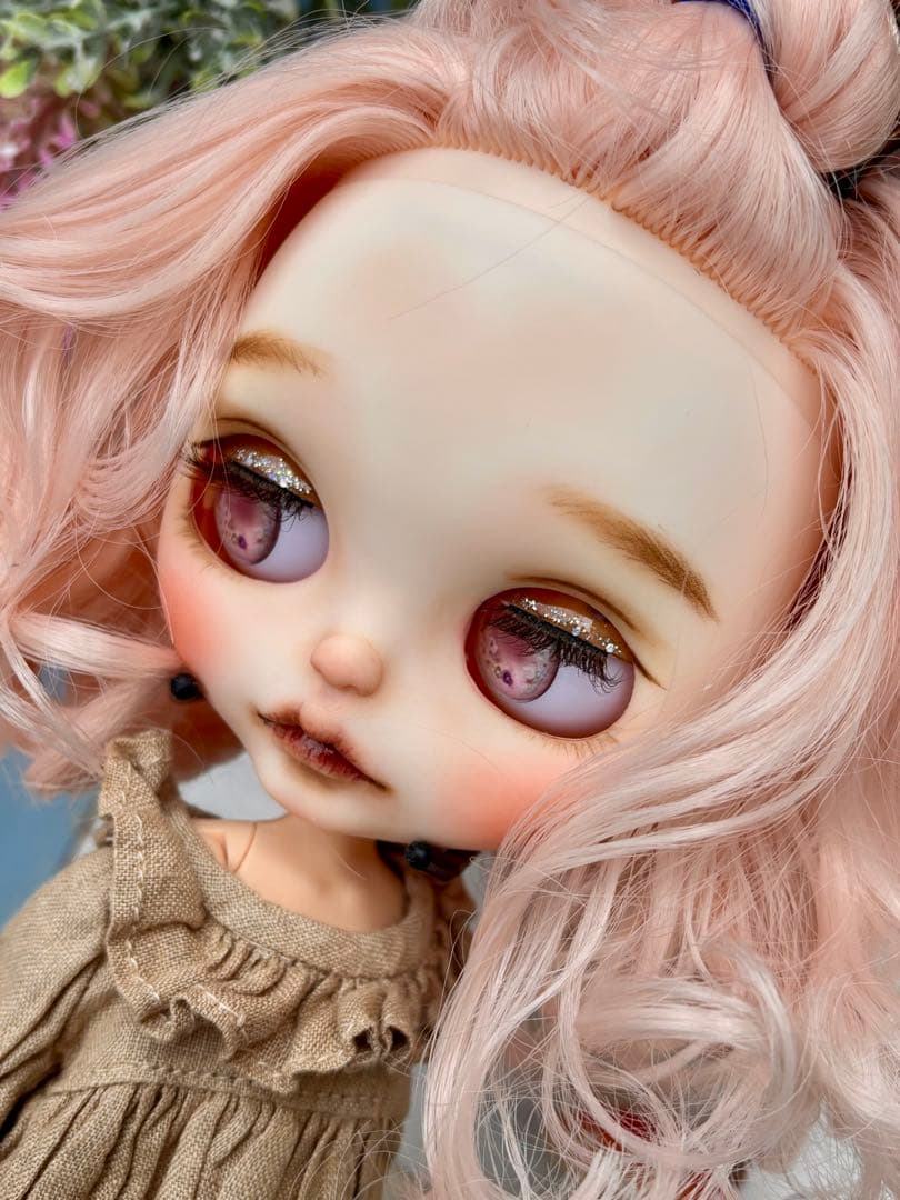 限定価格　カスタムアイシードール　ネオサイズ　白肌　ベージュピンク