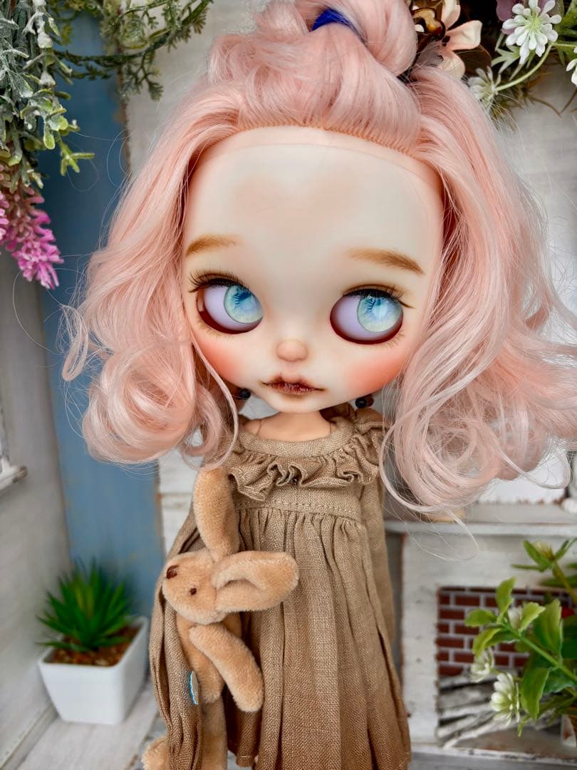 限定価格　カスタムアイシードール　ネオサイズ　白肌　ベージュピンク