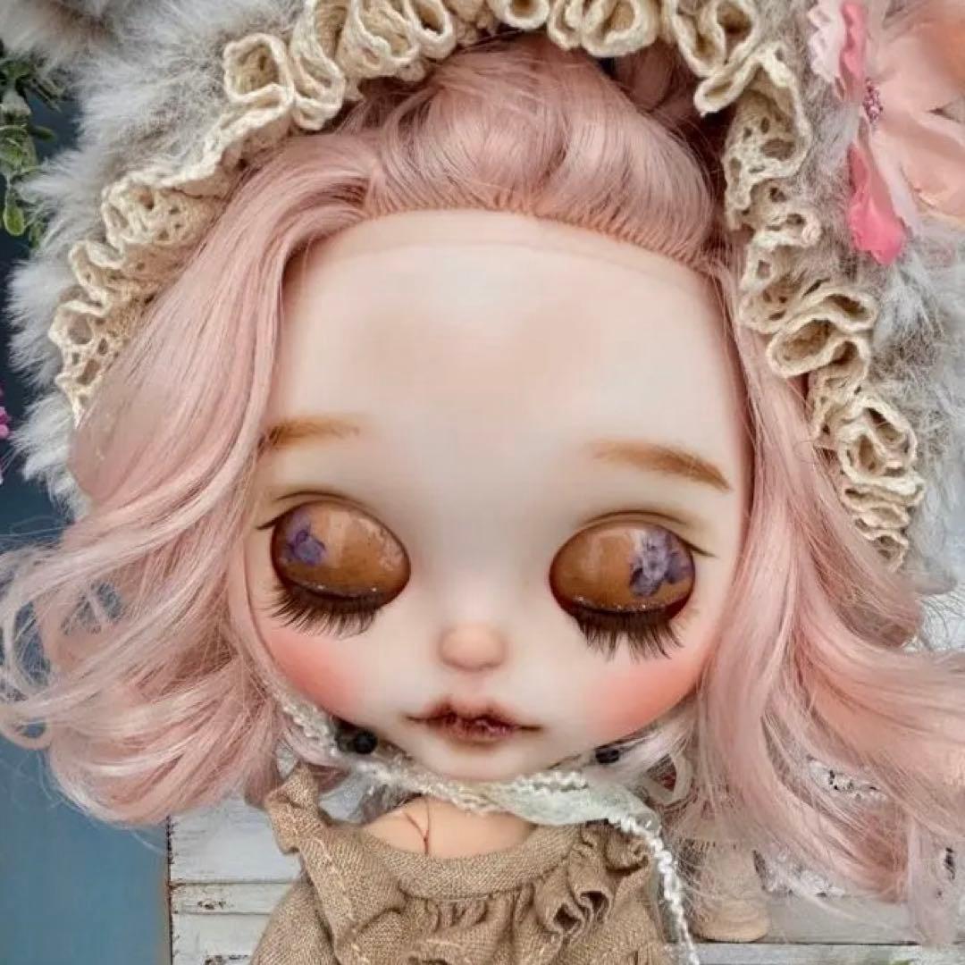 限定価格　カスタムアイシードール　ネオサイズ　白肌　ベージュピンク