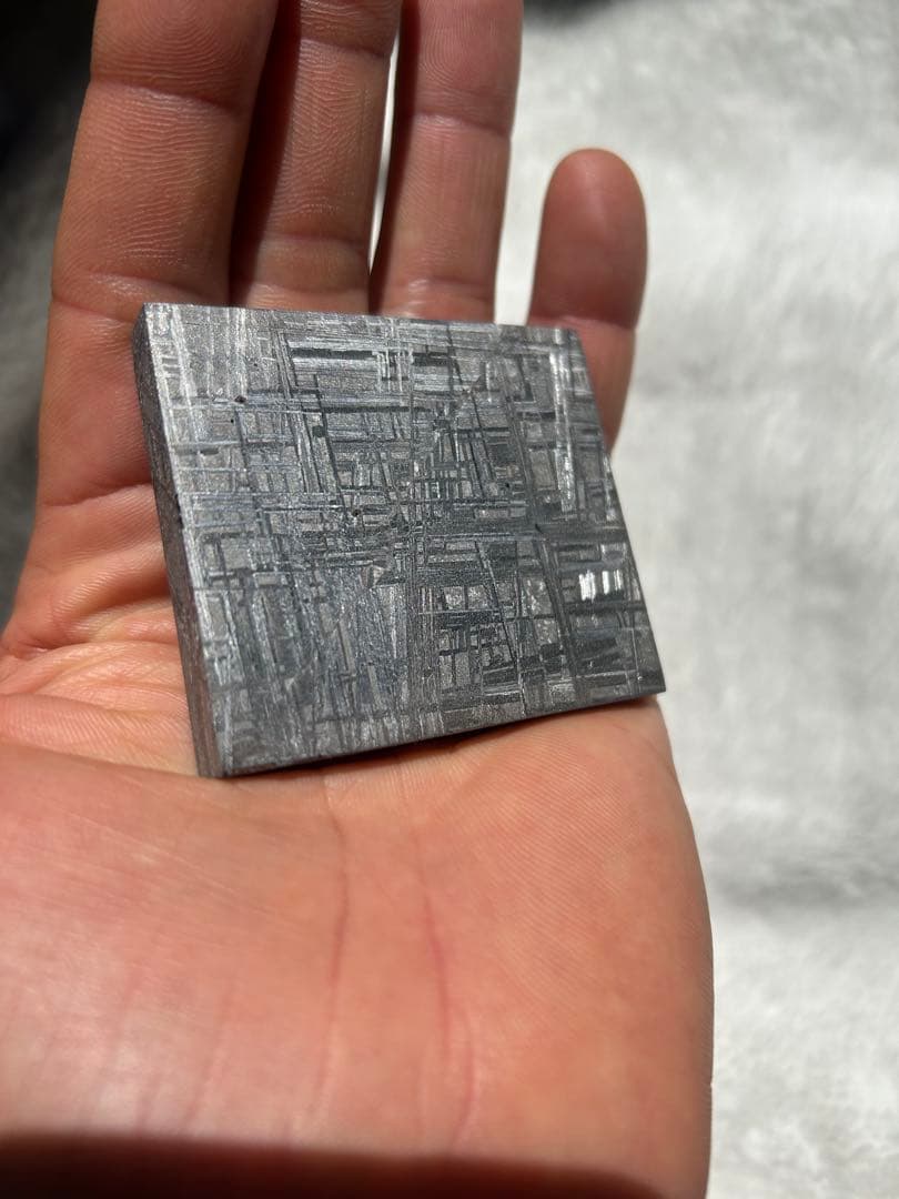 天然ムオニオナルスタ鉄隕石 - ビッグスライスカット 273.55g