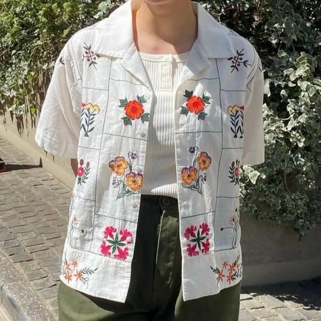 Freada 花刺繍シャツ
