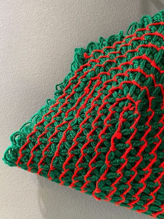 古着 ビンテージ 80s 緑 赤 グラニー マット 絨毯 キャンプ ラグ