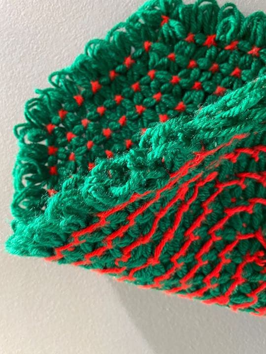 古着 ビンテージ 80s 緑 赤 グラニー マット 絨毯 キャンプ ラグ