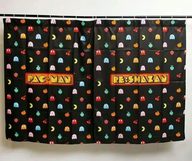 新品未開封　パックマン　遮光カーテン　バンダイナムコ　レトロゲーム