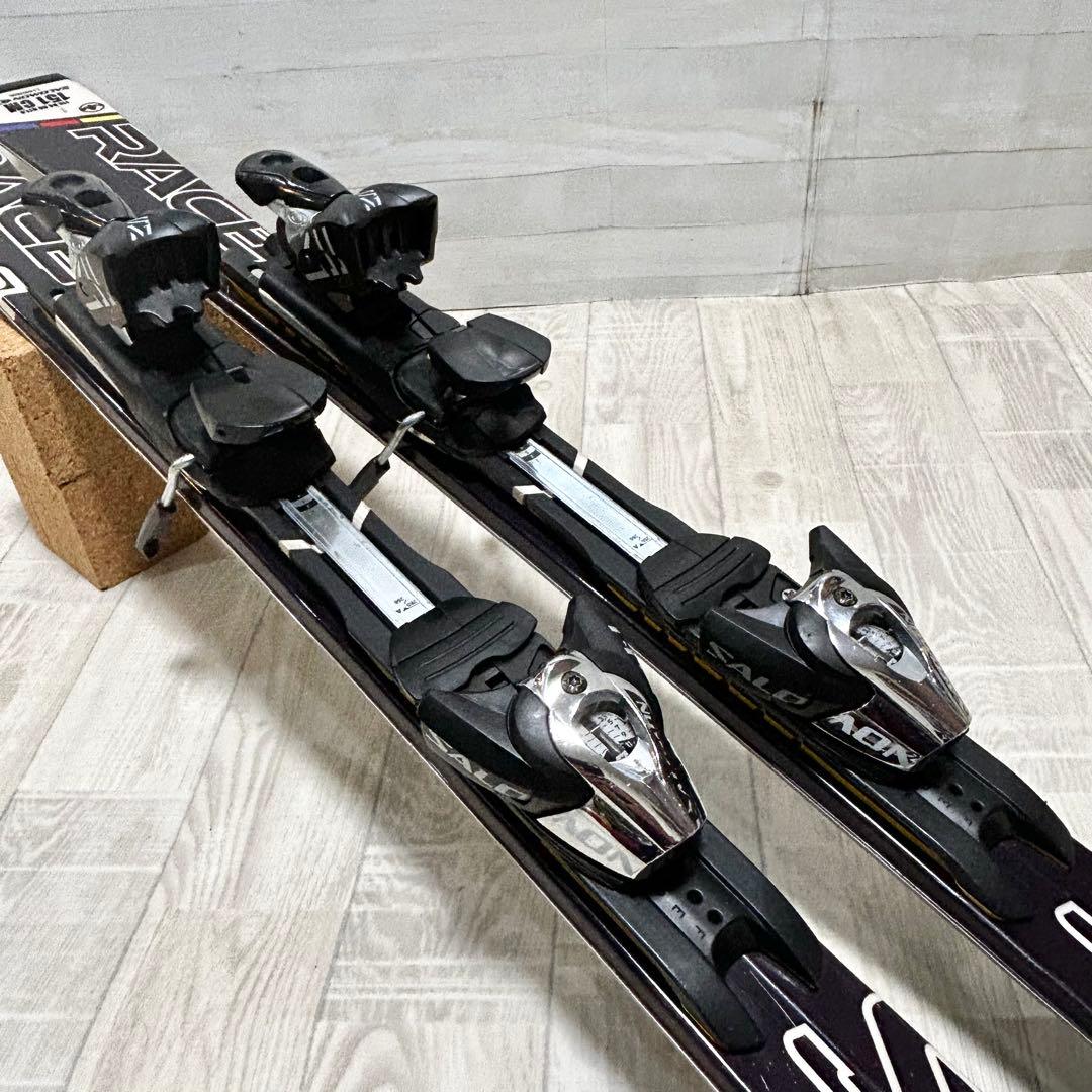 ジュニアスキー板　サロモン 3V RACE Jr SL 151cm、 Z11