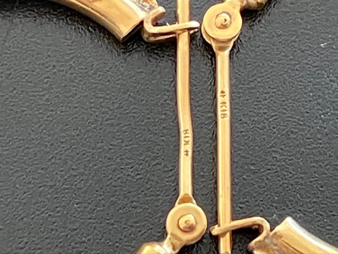 ツイストデザイン【K18】フープピアス