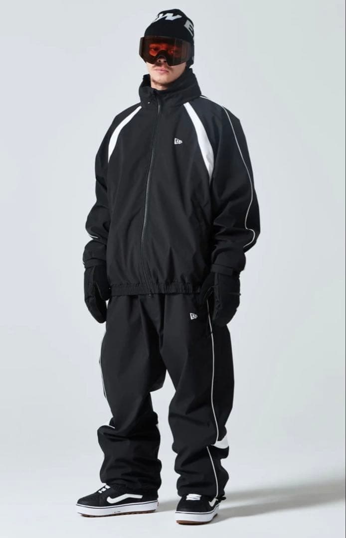 NEW ERA スノーウェア　上下セット