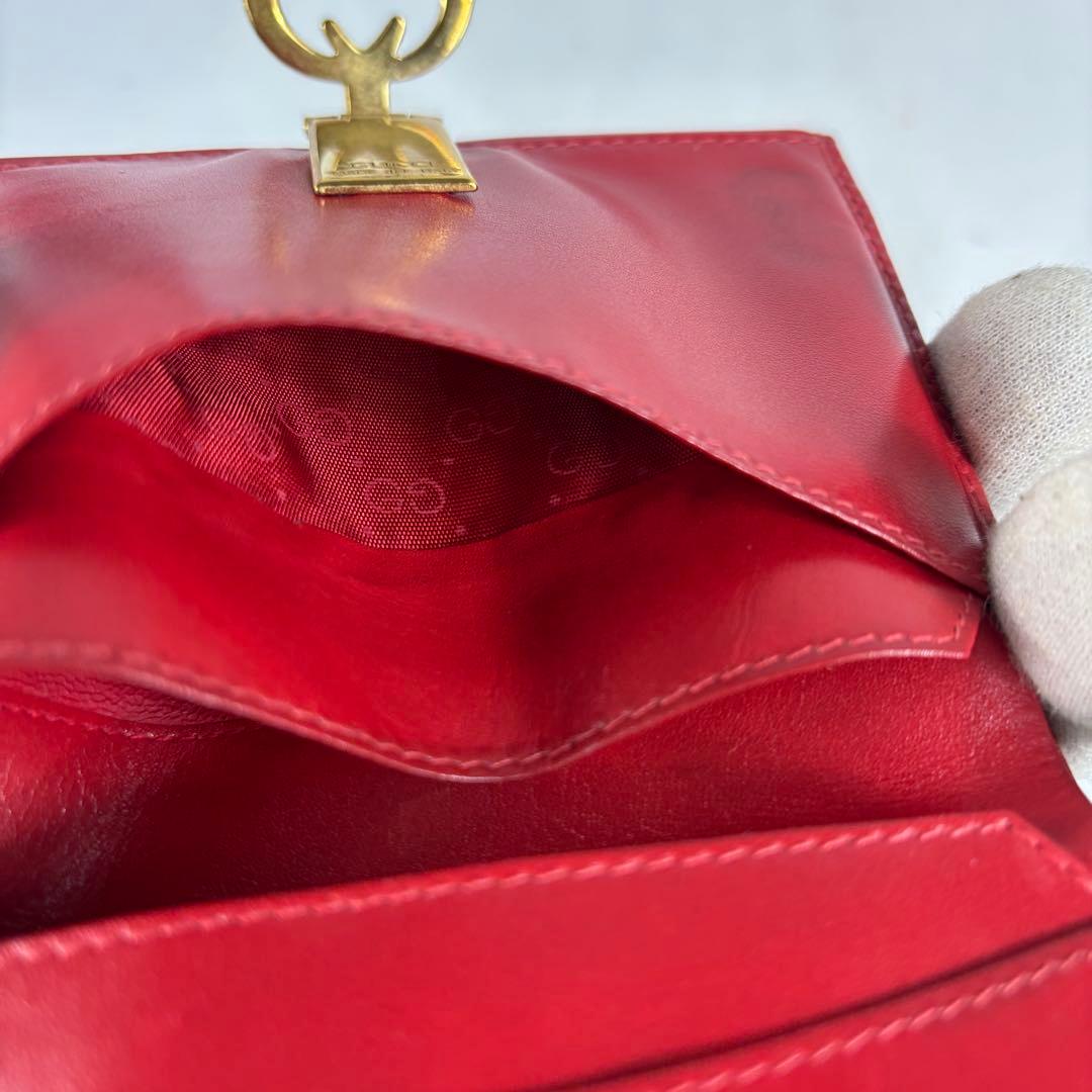 GUCCI　グッチ　オールドグッチ　レザー　二つ折り　財布　ゴールド金具　レッド