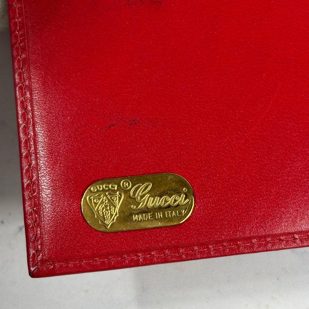 GUCCI　グッチ　オールドグッチ　レザー　二つ折り　財布　ゴールド金具　レッド