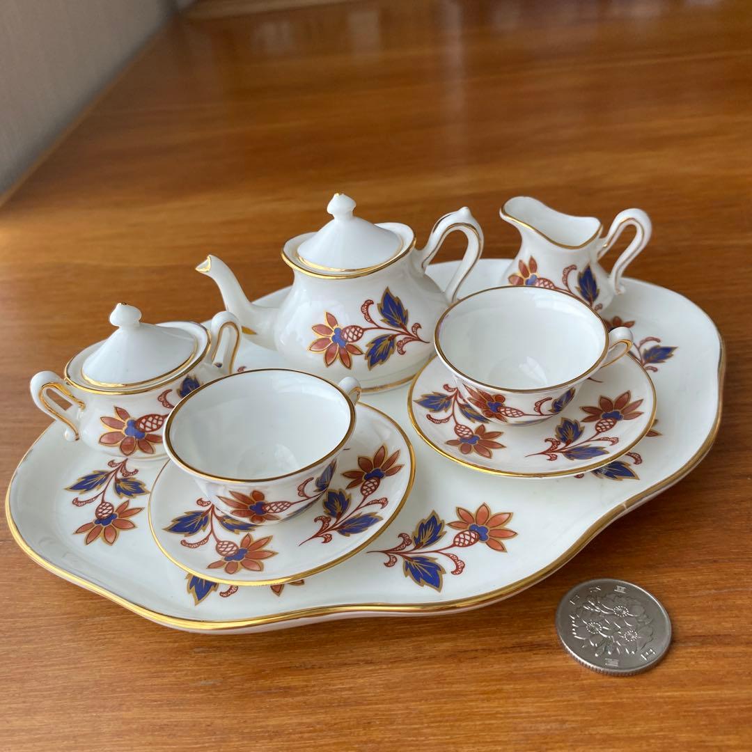 クラウンスタッフォードシャー ミニチュア　ティーセット　ティーフォーツー