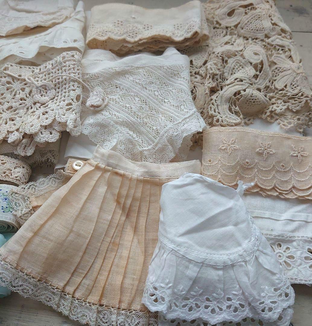 イギリスアンティーク　Chocolate box レースセット