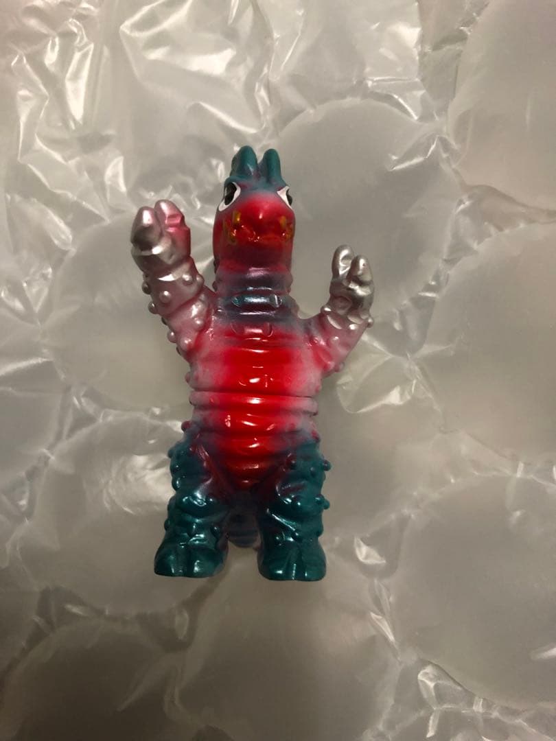 ぶたのはな じゃんけんバトルシリーズ キングマイマイ オファー 幼虫 ピンク成型