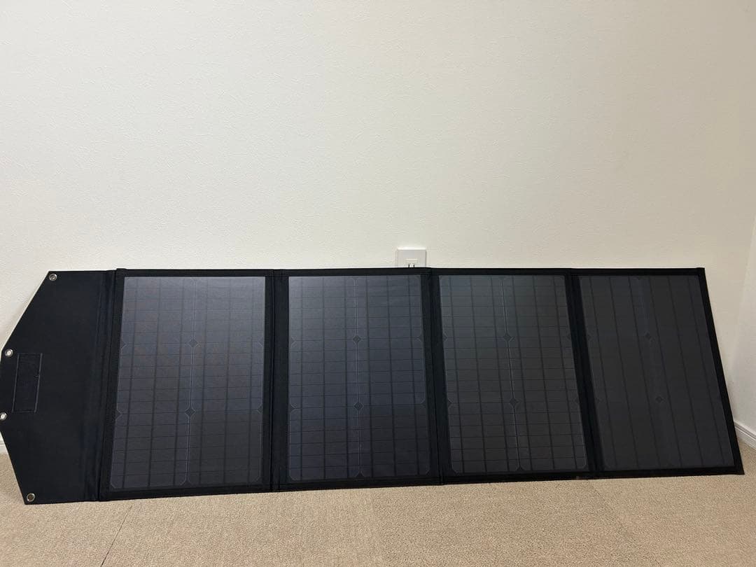 100w ポータブルソーラーパネル