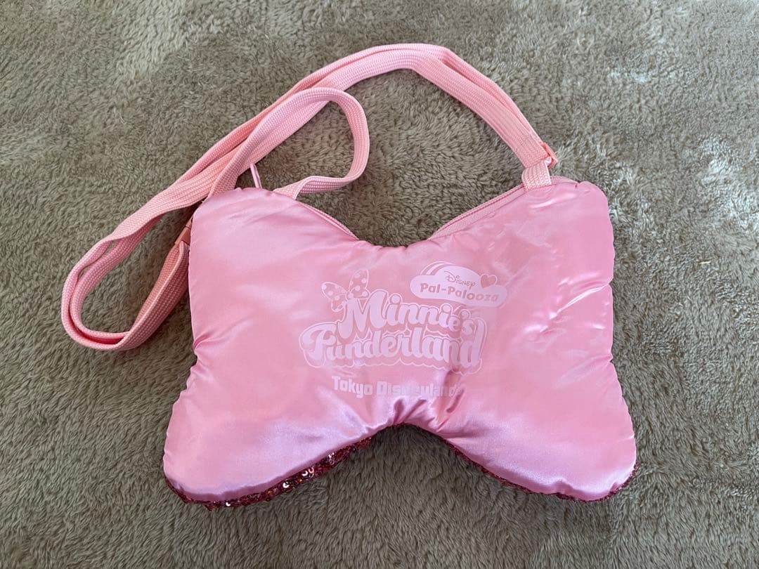 ディズニー　ミニー　ファンダーランド　ショルダーバッグ