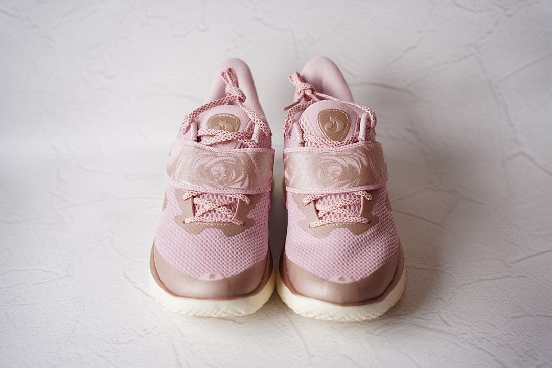 UA Curry Fox1 “REIGN ROSE\