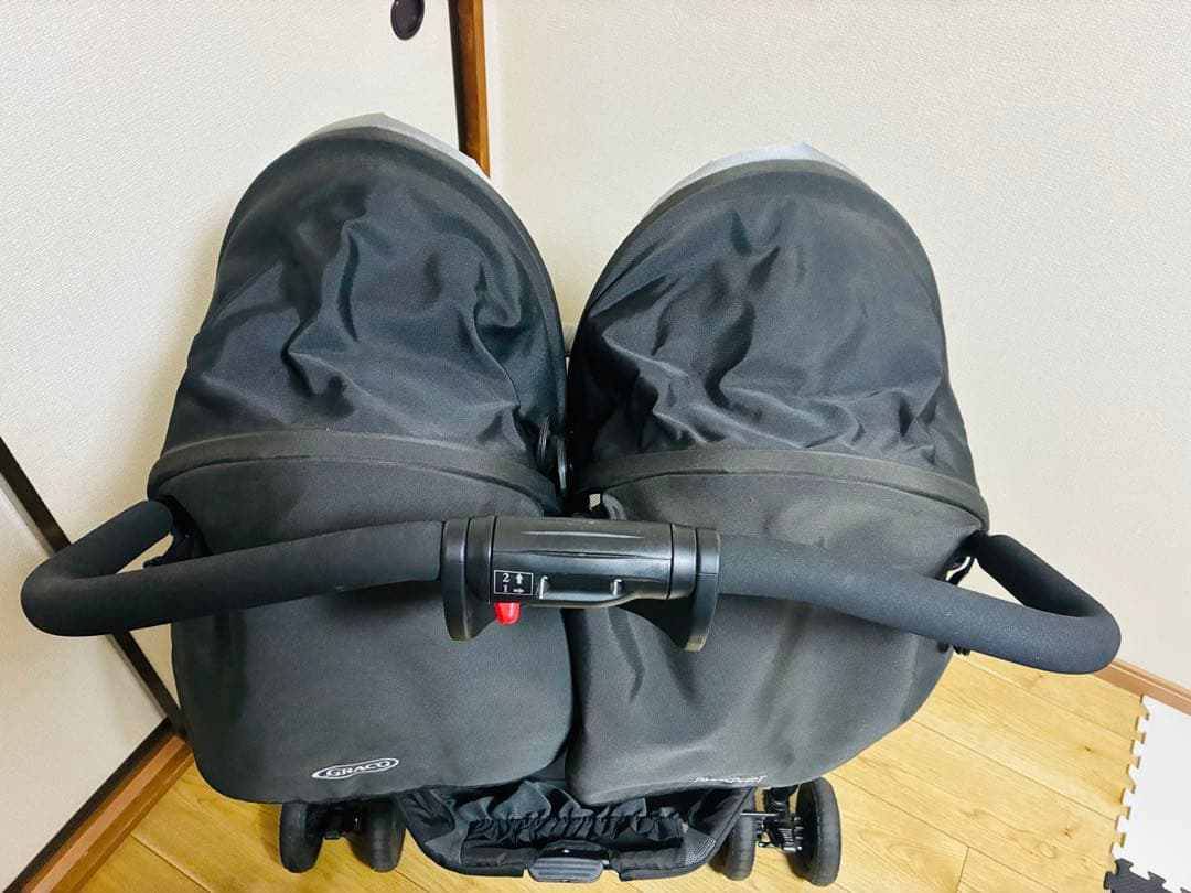 グレコ　デュオスポーツ2人乗りベビーカー