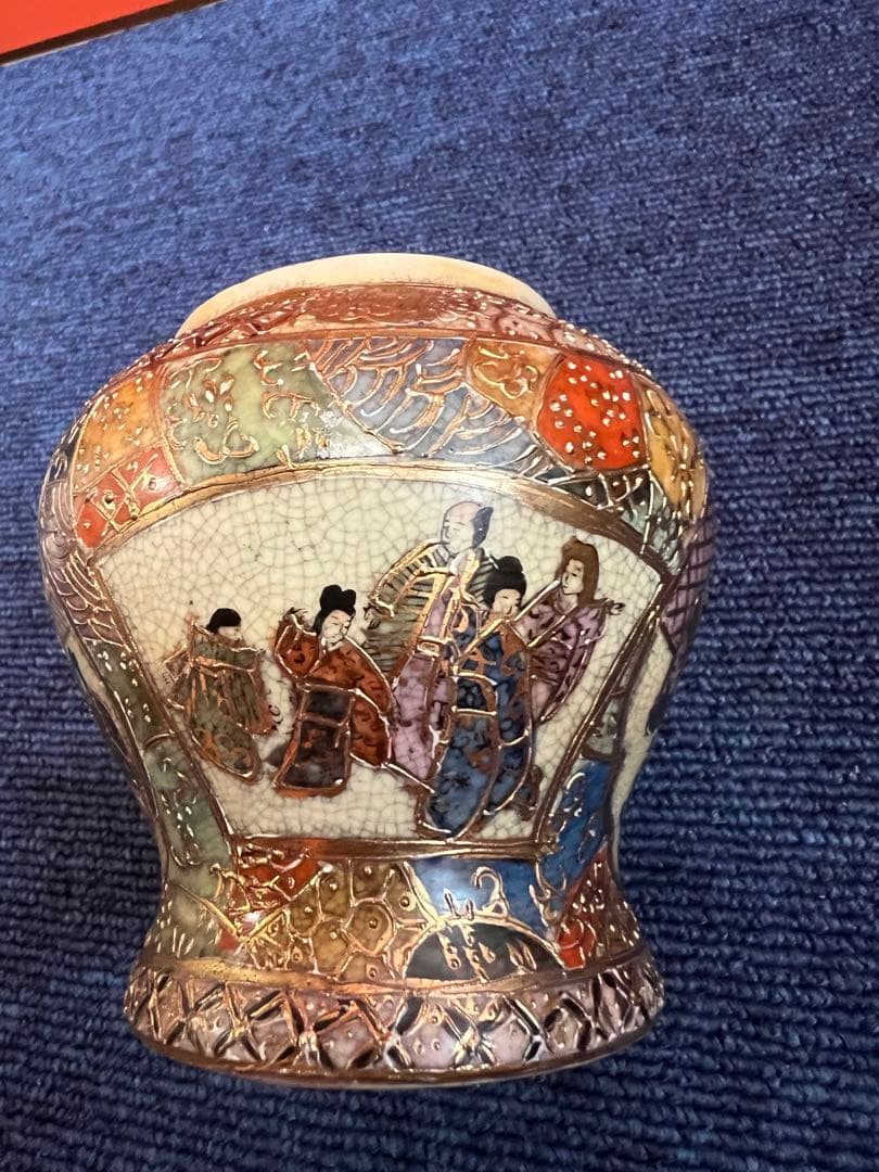 1208 薩摩焼　明治時代　小壺　時代物