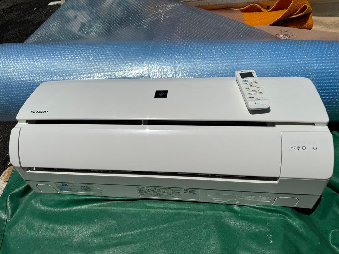 室外機も込 シャープ 8畳用 エアコン クーラー 2.5kw 2021年製 25