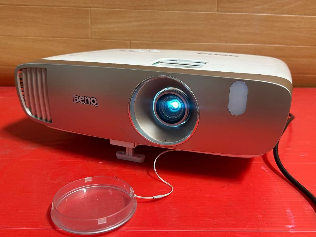 BenQべンキユ― プロジェクター HDMI接続対応 HT3050ジャンク品