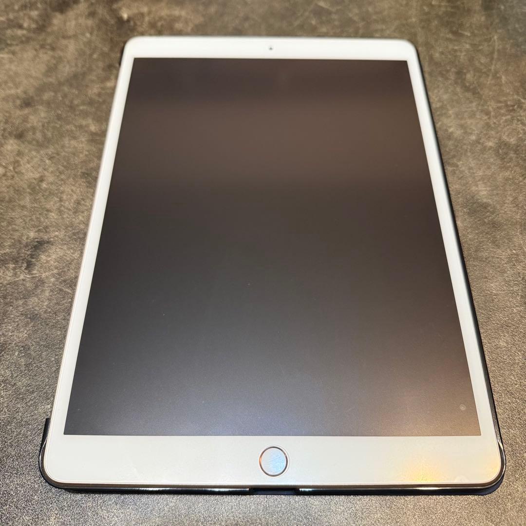iPad Air 10.5インチ 第3世代 Wi-Fi 256GB GOLD
