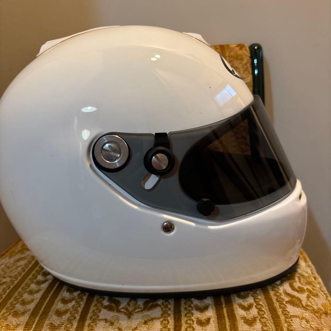 Arai フルフェイスGP5S ホワイト シールド１枚おまけ サイズ59-60