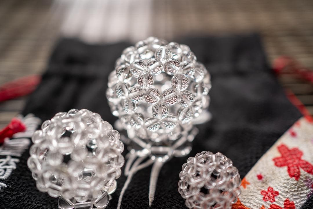 3個セット 水晶 バッキーボール/フラーレン（台座付）