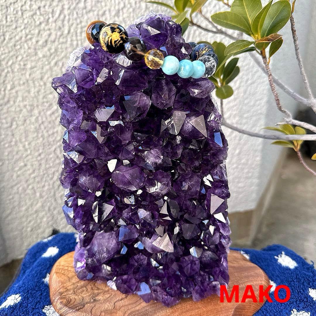 M1890☆アメジストクラスター2.4Kg☆ウルグアイ産☆N60104-A