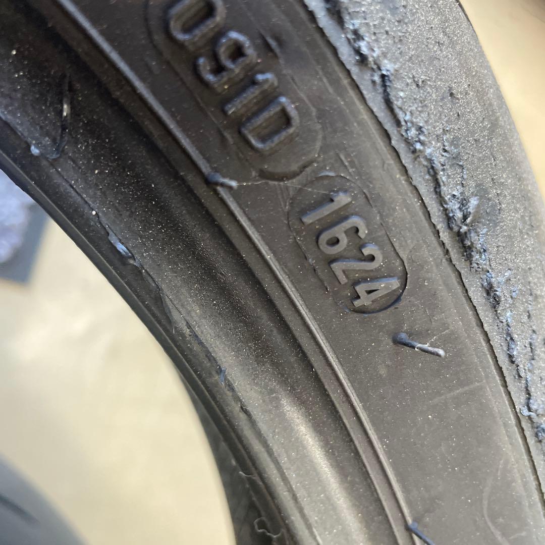 ピレリ　スーパーコルサ　SC1 前後セット